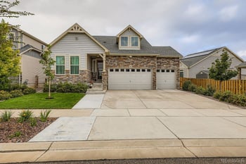 26312 2nd Ave, Aurora, CO 80018