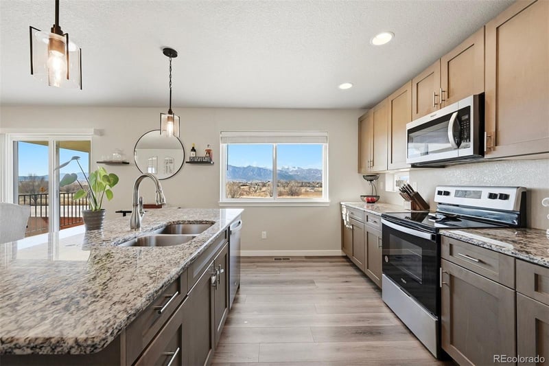 6987 Passing Sky Dr, Colorado Springs, CO 80911