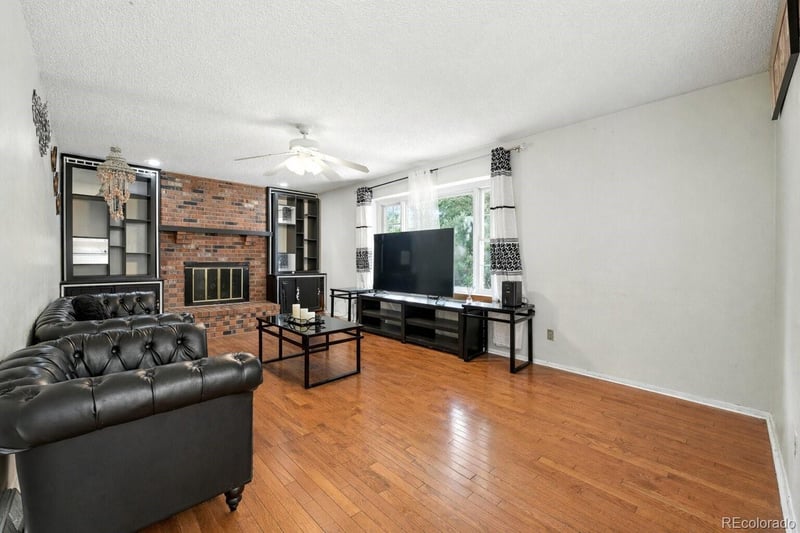 1341 Blackhawk Way, Aurora, CO 80012