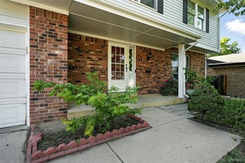 1341 S Blackhawk Way, Aurora, CO 80012