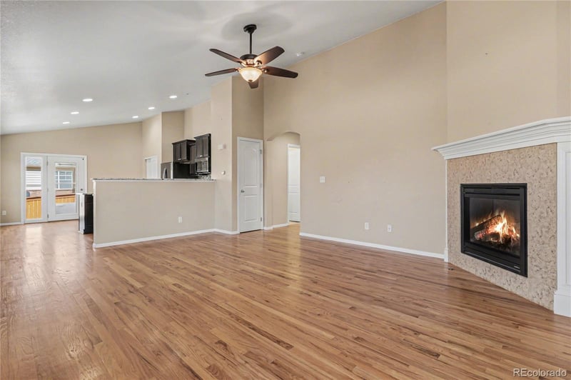 25445 4th Pl, Aurora, CO 80018