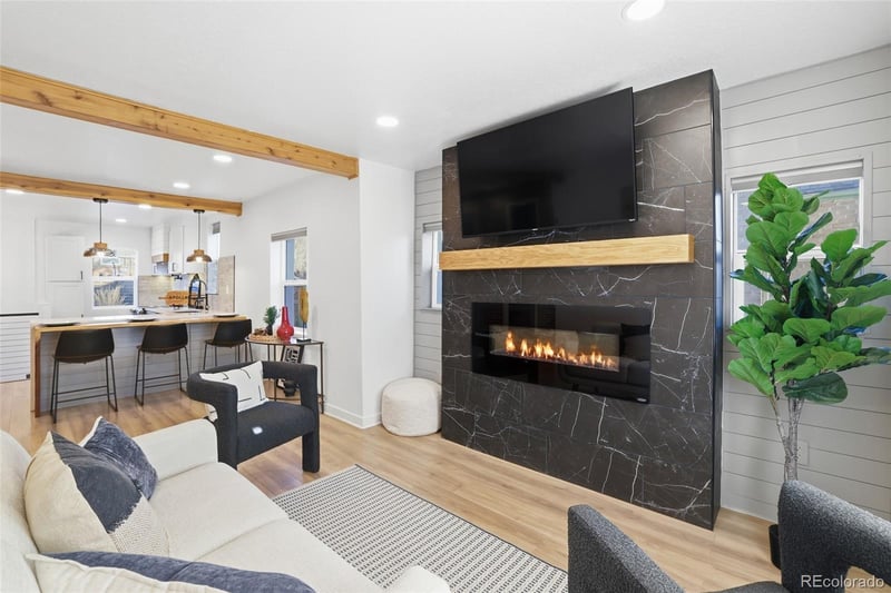 3510 Saint Paul St, Denver, CO 80205