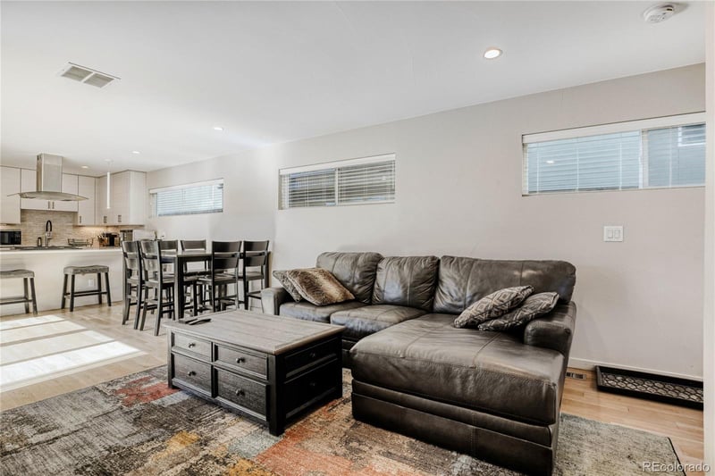 1417 Irving St, Denver, CO 80204