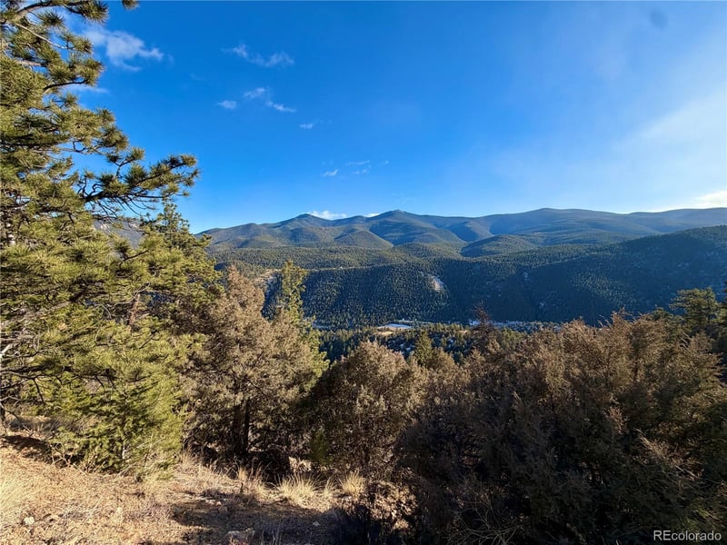 1961 Fools Gold Rd, Idaho Springs, CO 80452