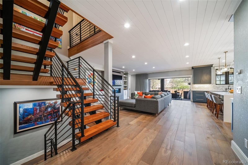 2732 S Jackson St, Denver, CO 80210