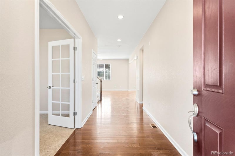 1156 Raindrop Way, Castle Rock, CO 80109