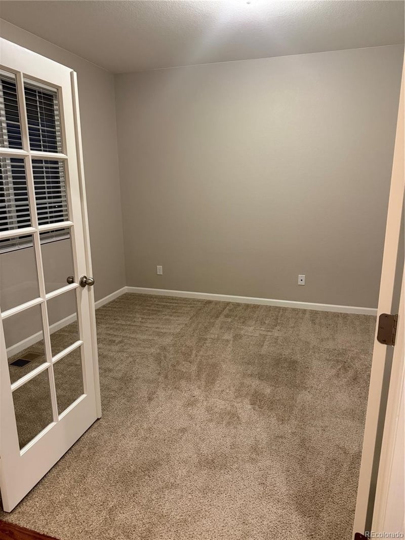 1156 Raindrop Way, Castle Rock, CO 80109