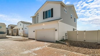 622 Wagon Wheel Way, Bennett, CO 80102