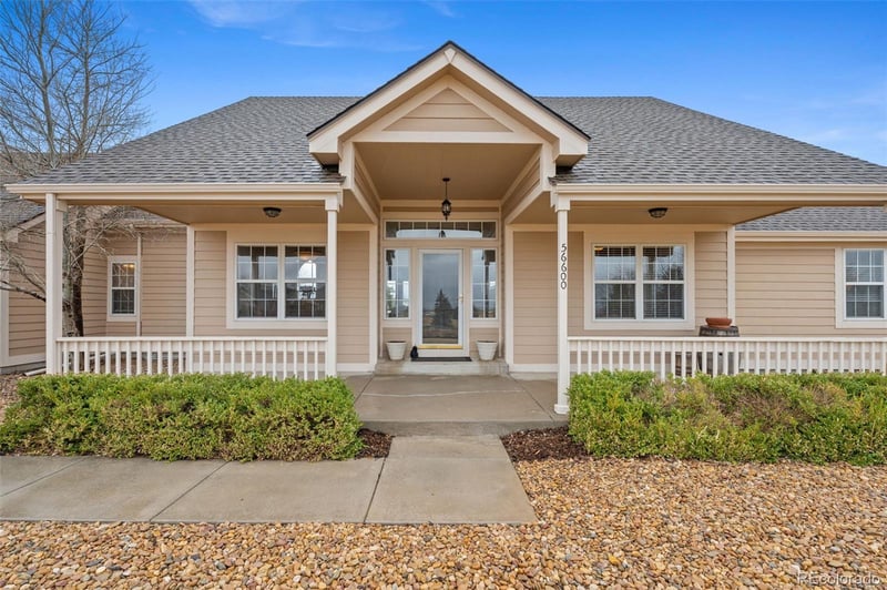 56600 41st Ave, Strasburg, CO 80136