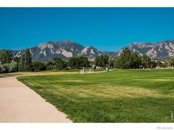 755 Moorhead Cir #b, Boulder, CO 80305