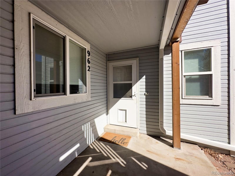 962 Yukon St, Lakewood, CO 80226