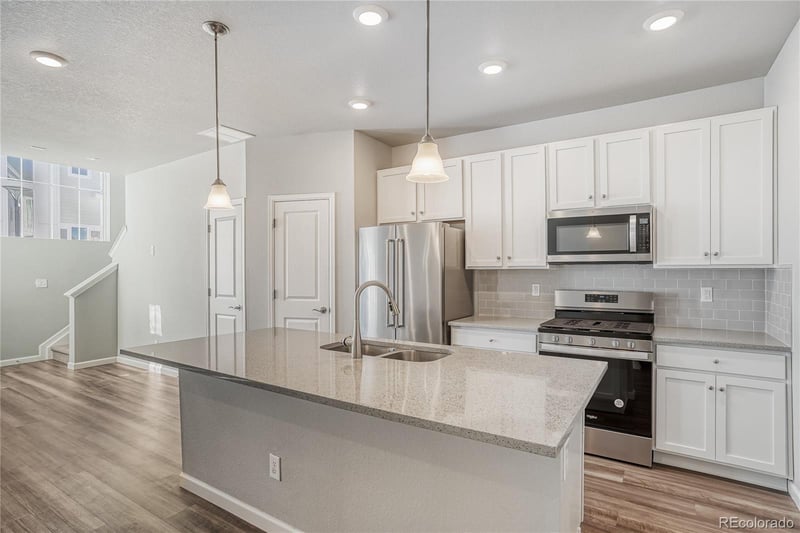 1830 S Poplar Ct, Denver, CO 80224