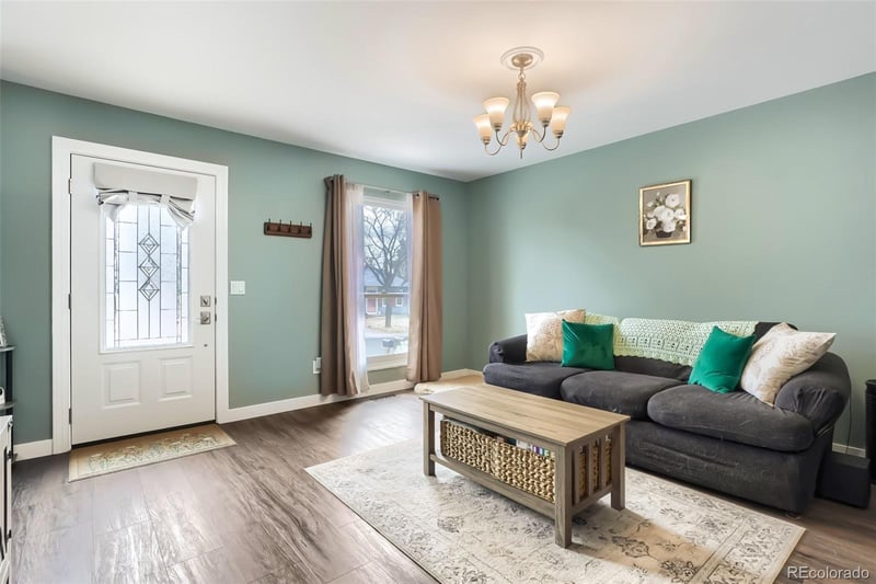 20561 Coolidge Pl, Aurora, CO 80011