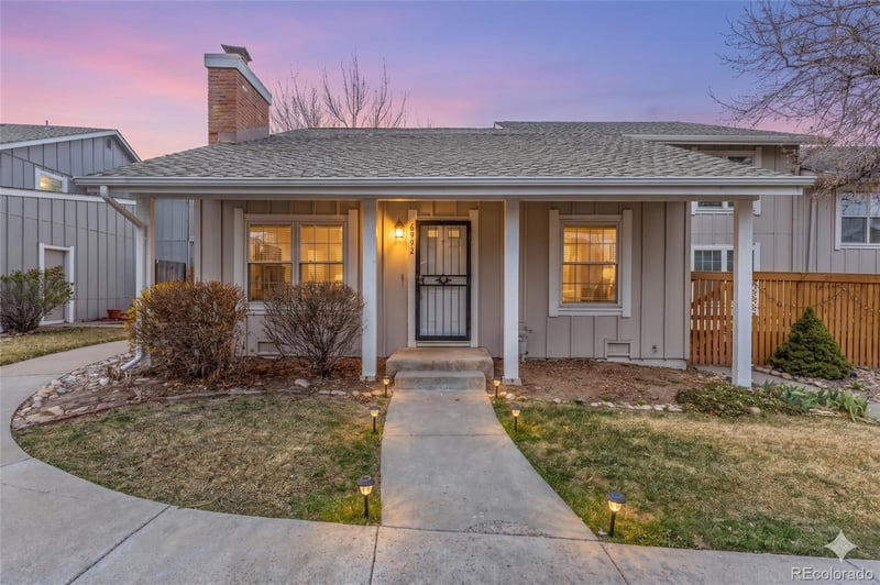 6992 Knolls Way, Centennial, CO 80122