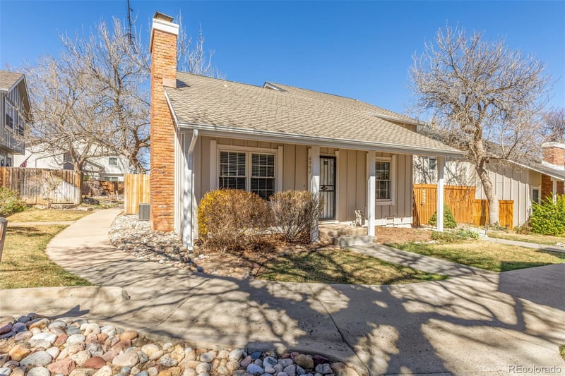 6992 Knolls Way, Centennial, CO 80122