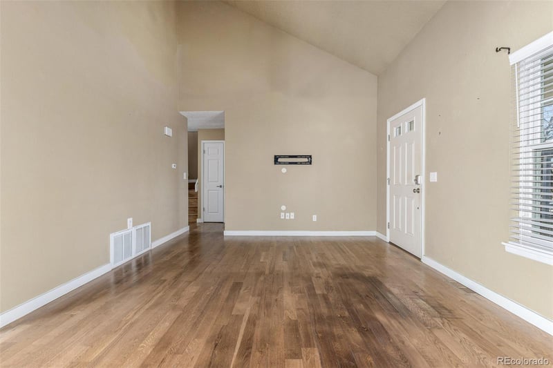 6992 Knolls Way, Centennial, CO 80122