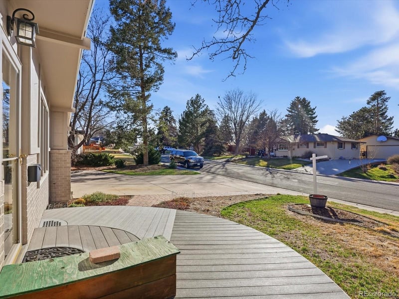 5958 Clayton St, Centennial, CO 80121