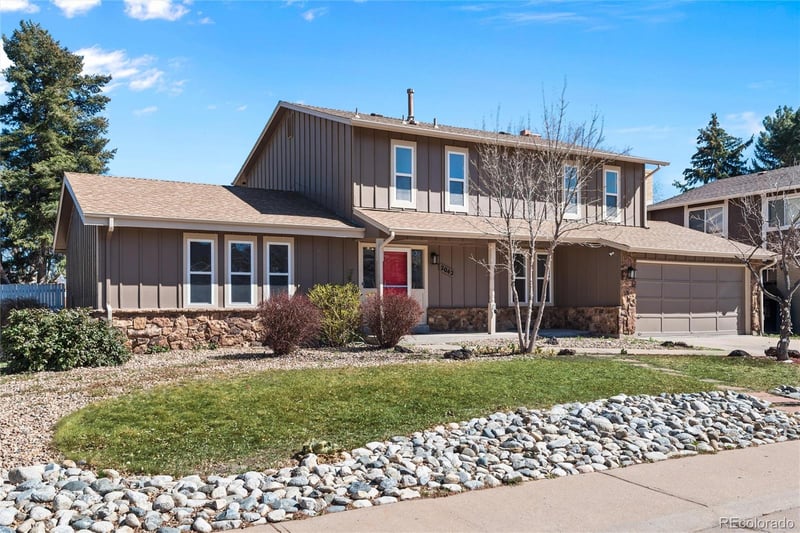2042 Moline Way, Aurora, CO 80014