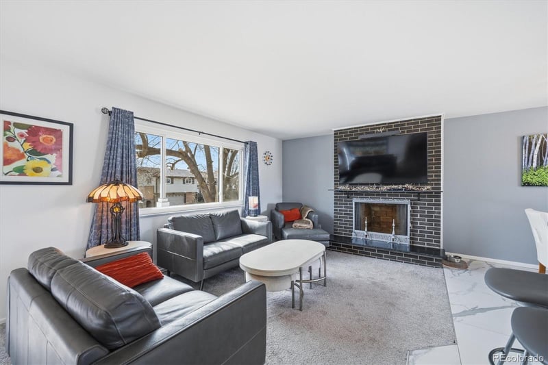 1423 W 100th Pl, Northglenn, CO 80260