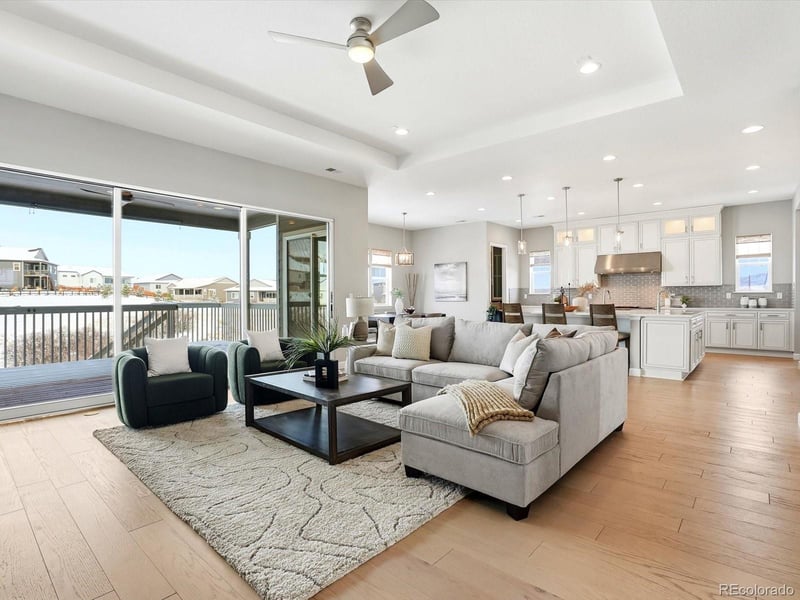 1015 Melting Snow Way, Castle Rock, CO 80109