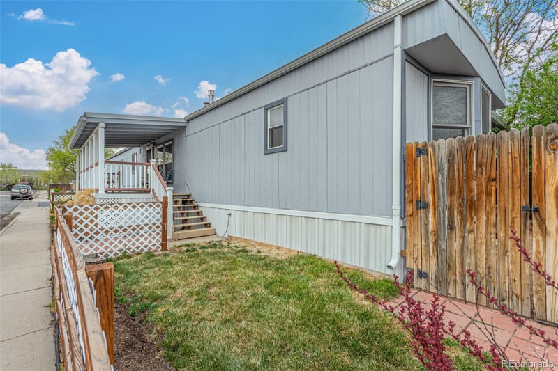 8400 Adams Way, Denver, CO 80229