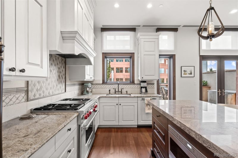 105 Fillmore St #203, Denver, CO 80206