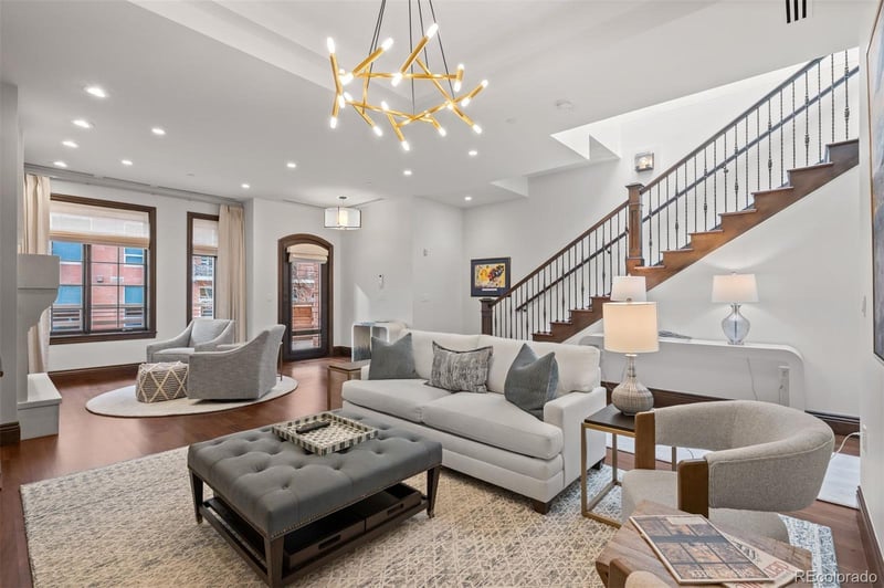 105 Fillmore St #203, Denver, CO 80206