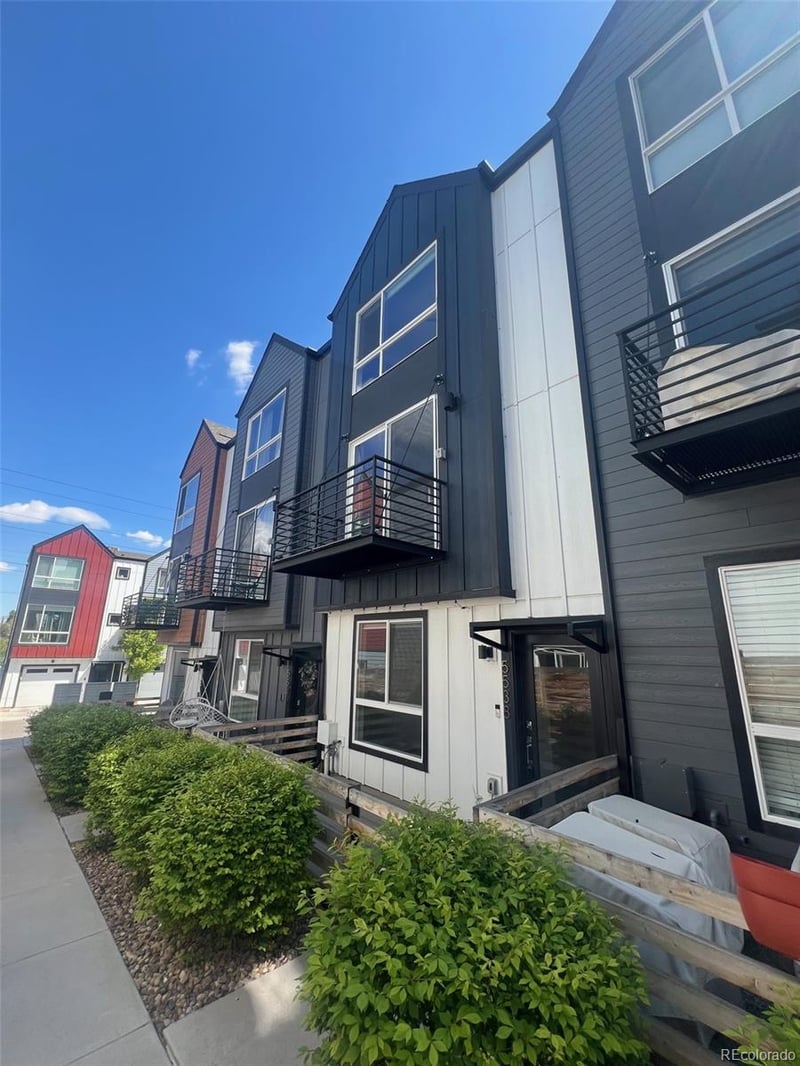 5538 11th Pl, Lakewood, CO 80214