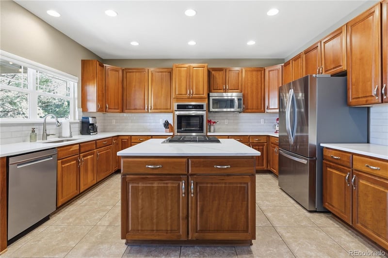 3200 Springbriar Dr, Castle Rock, CO 80109