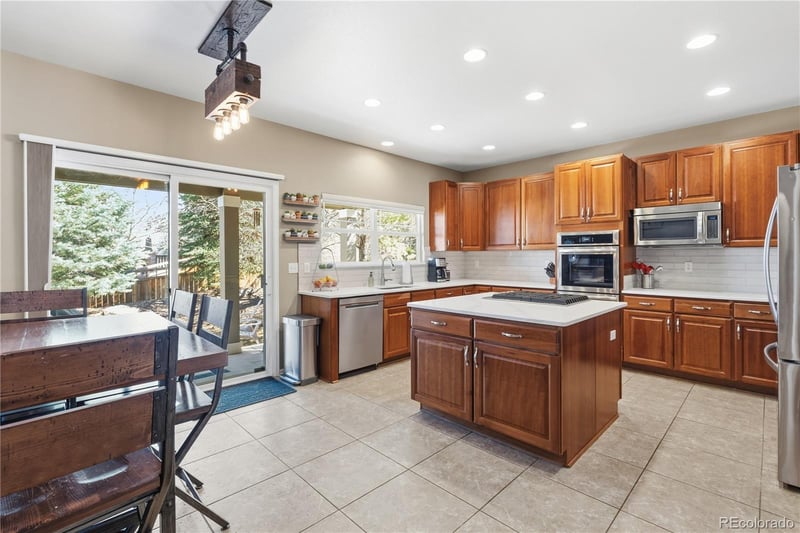 3200 Springbriar Dr, Castle Rock, CO 80109