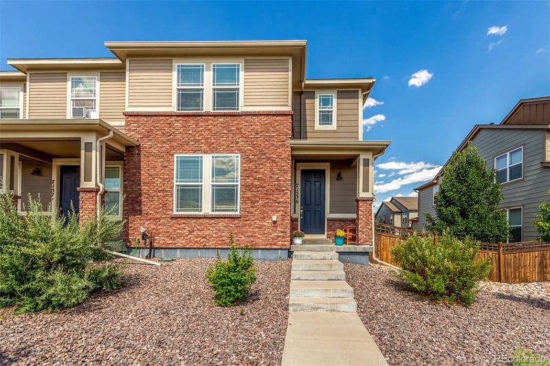 7153 Othello St, Castle Pines, CO 80108