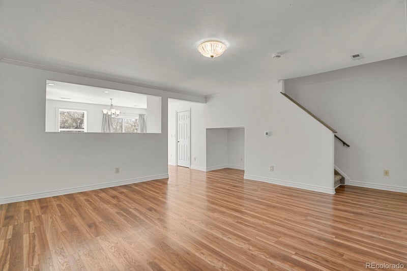 7726 Kittredge Ct, Englewood, CO 80112