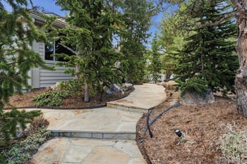 38 Lark Bunting Ln, Littleton, CO 80127