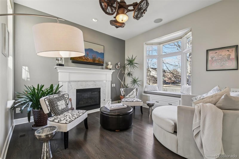 982 Roslyn St, Denver, CO 80230