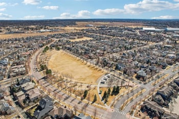 982 Roslyn St, Denver, CO 80230