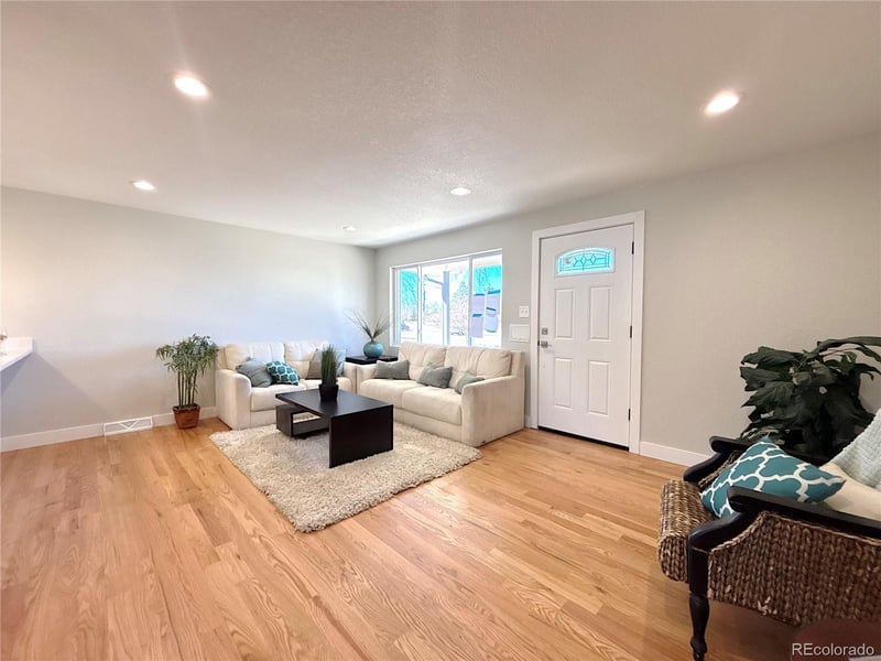 4180 Jason St, Englewood, CO 80110