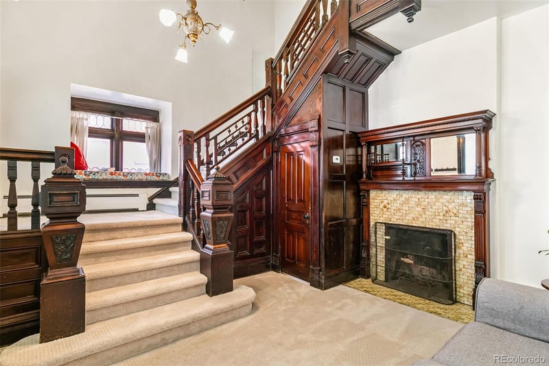 208 Lincoln St, Denver, CO 80209