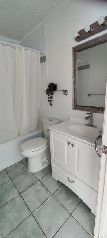 10752 Exposition Ave #330, Aurora, CO 80012