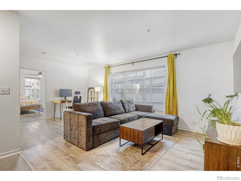 1623 Saint Paul St #310, Denver, CO 80206