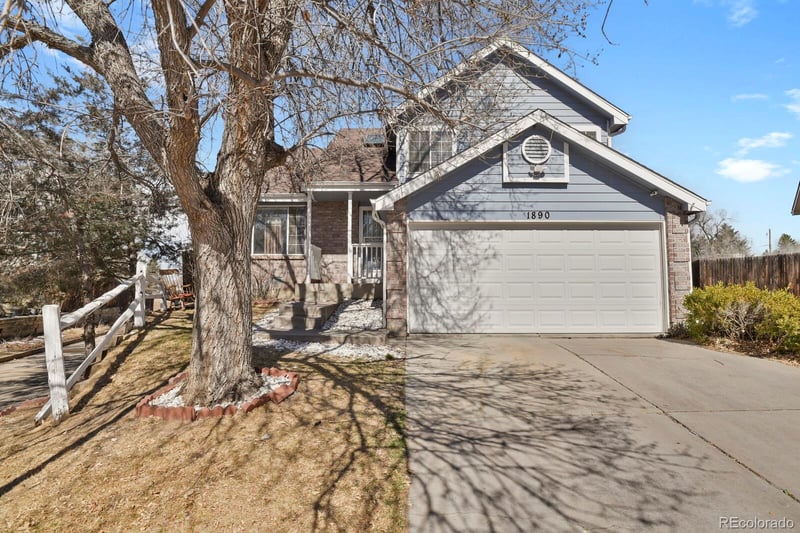 1890 Granby Ct, Aurora, CO 80011