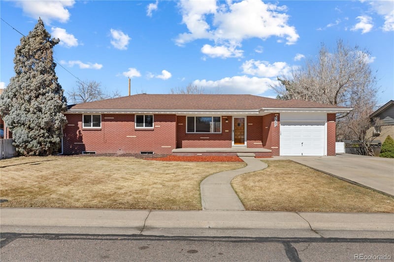 7365 Colorado Dr, Lakewood, CO 80232