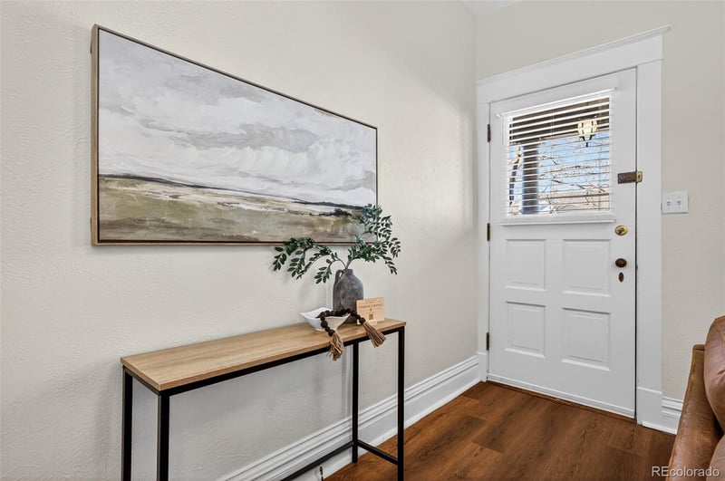 476 Grant St, Denver, CO 80209