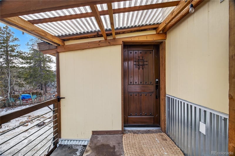 24 Signal Rock Rd, Golden, CO 80403