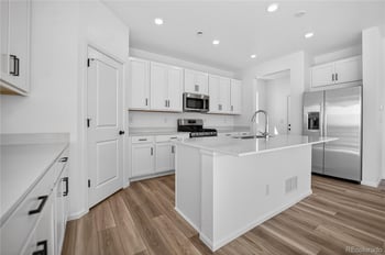 700 96th Avenue Pl, Greeley, CO 80634