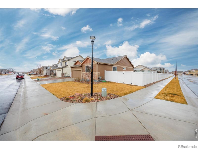970 Greenbrook Dr, Windsor, CO 80550
