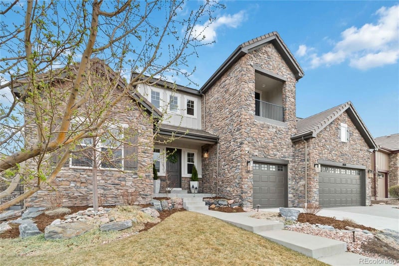 7878 Valleyhead Way, Aurora, CO 80016