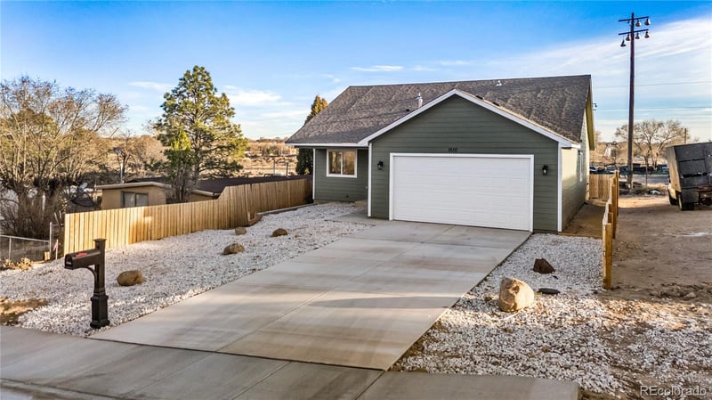 1510 Grenadillo St, Pueblo, CO 81001