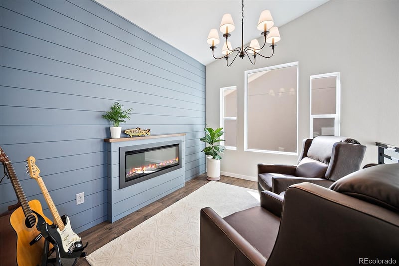 7372 Glen Forest Ln, Colorado Springs, CO 80927