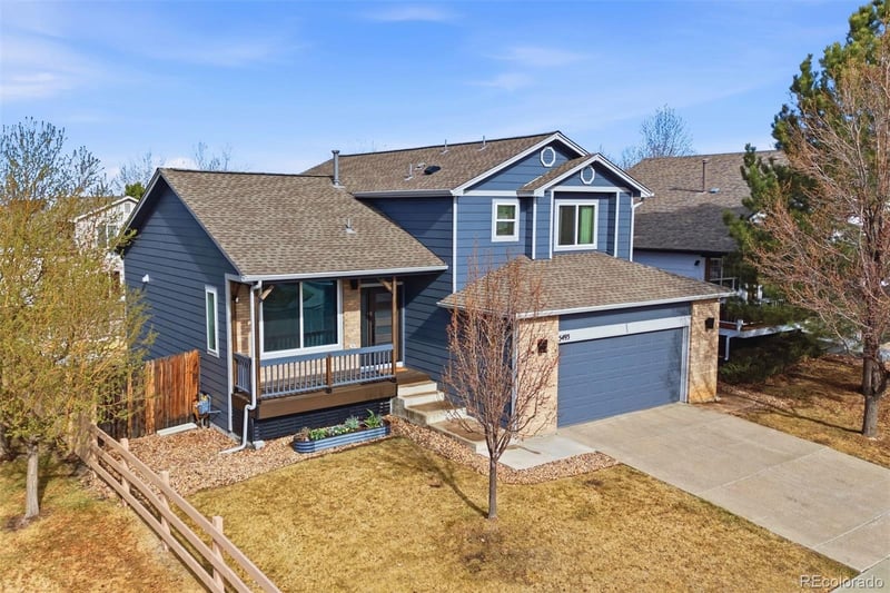 5493 Versailles St, Aurora, CO 80015