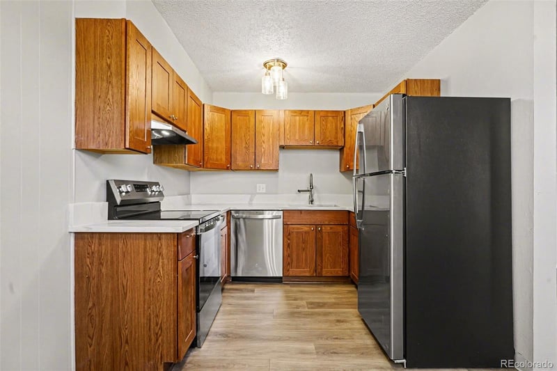 2120 Vaughn Way #102F, Aurora, CO 80014